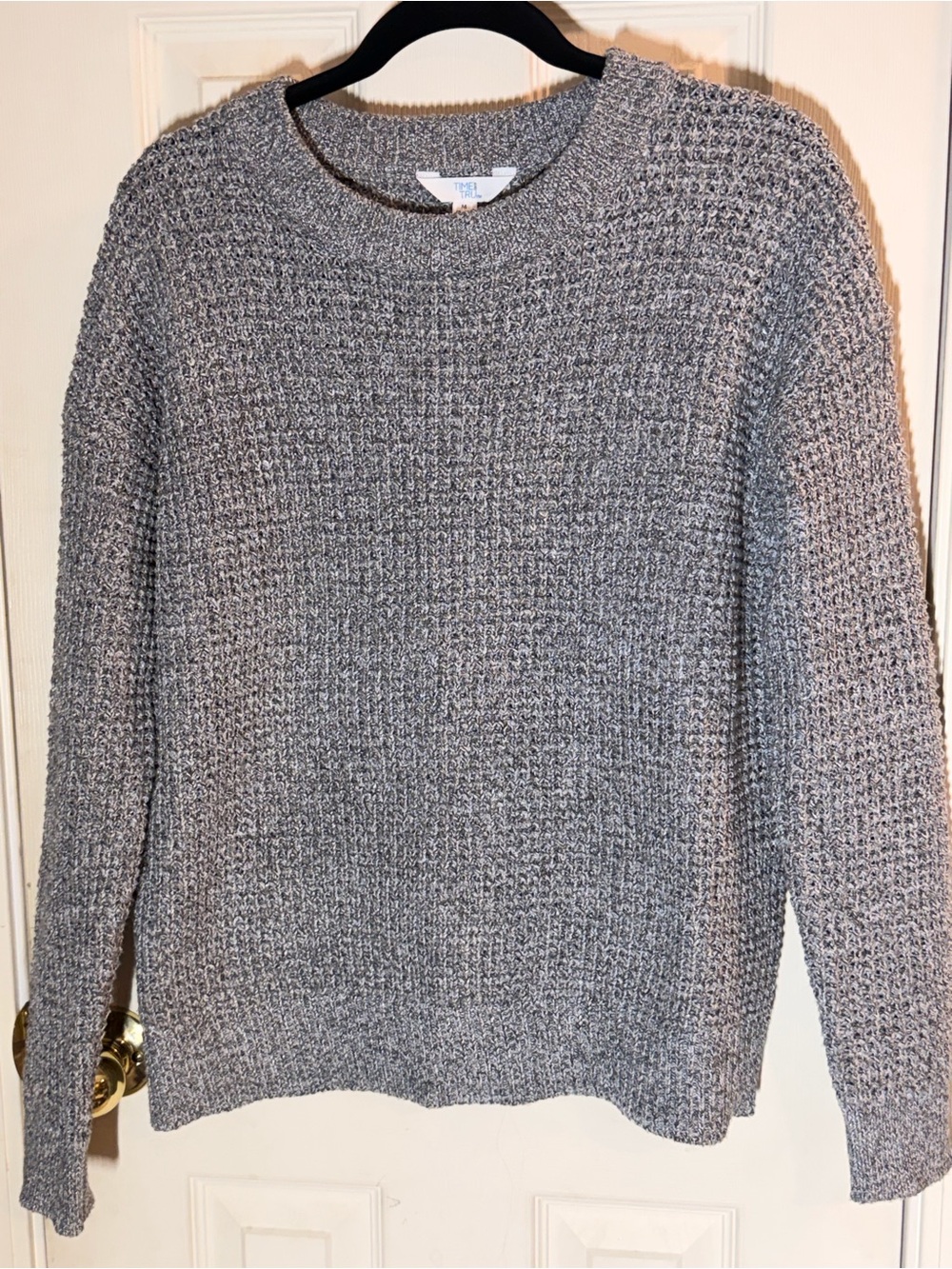 Time and Tru Heather Gray Crewneck Sweater